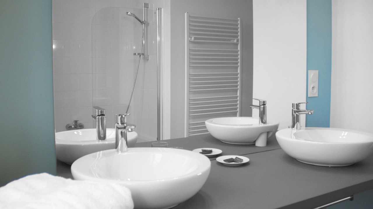 Photo of Bathroom in Azay-le-Brule