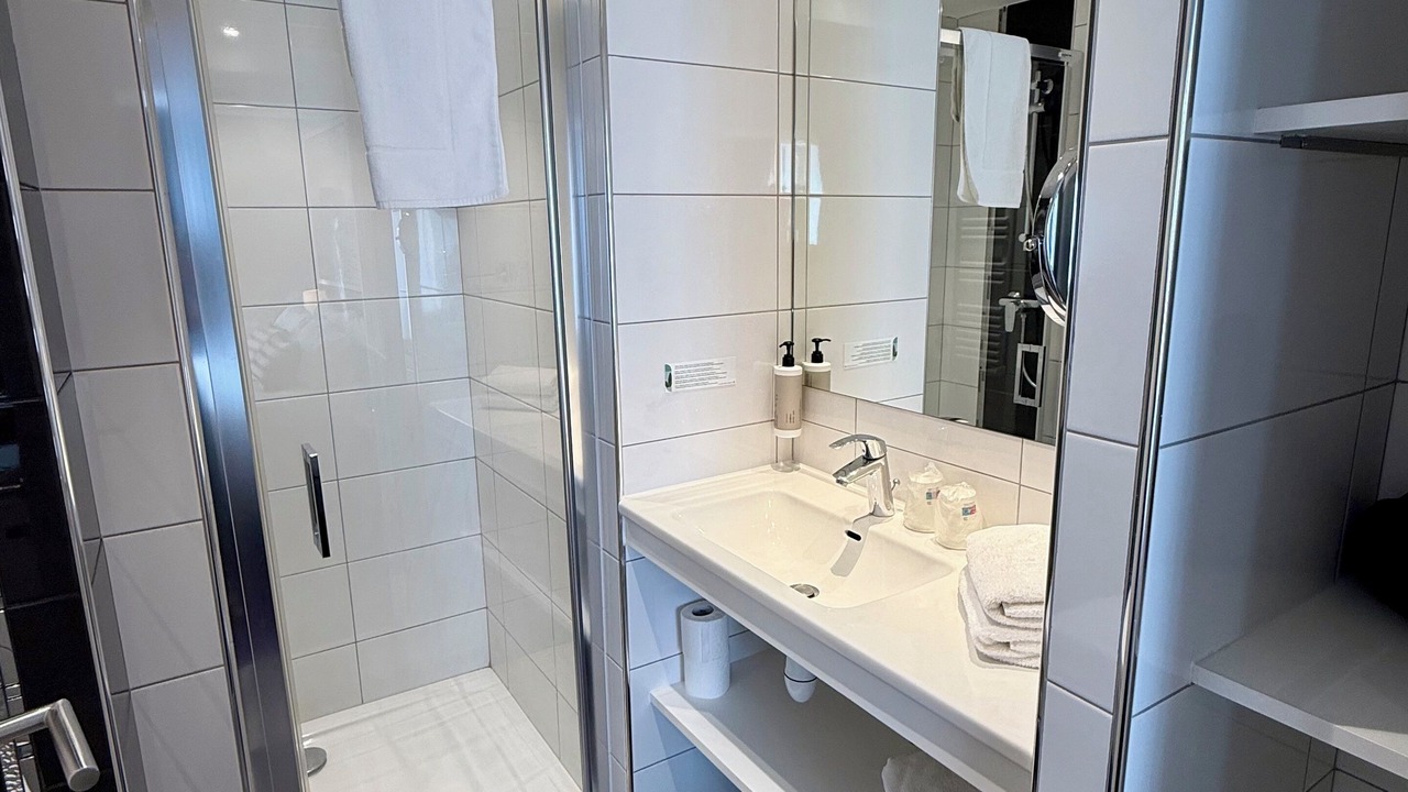 Photo of Bathroom in Bayeux