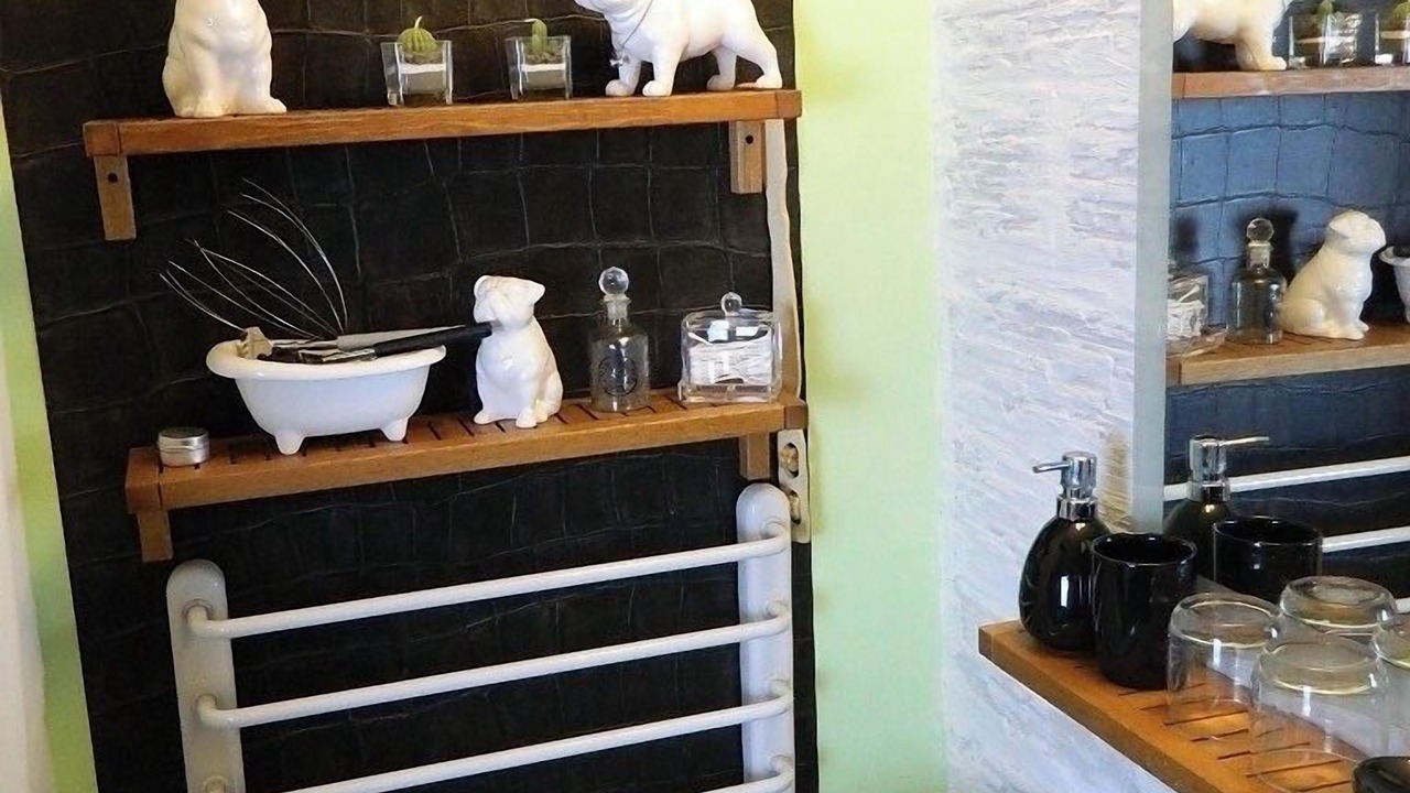 Photo of Bathroom in Saint-Maurice-la-Fougereuse