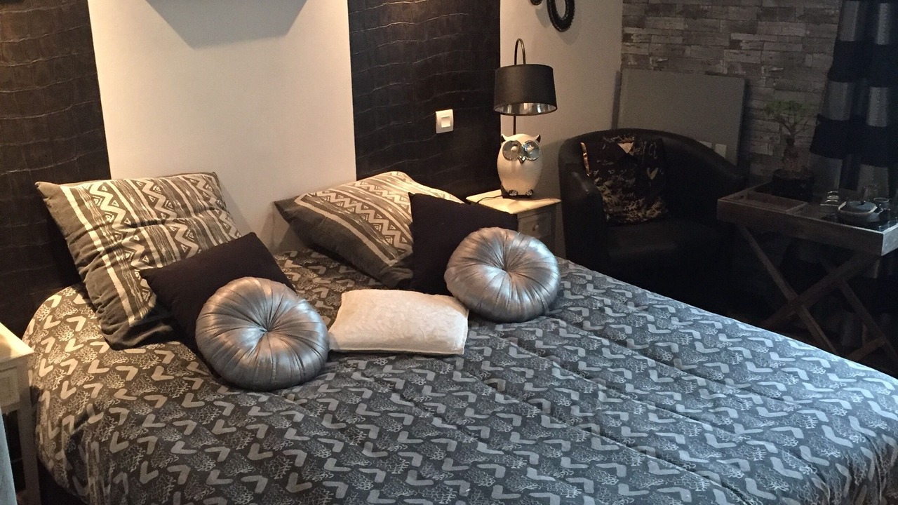 Photo of Bedroom in Saint-Maurice-la-Fougereuse