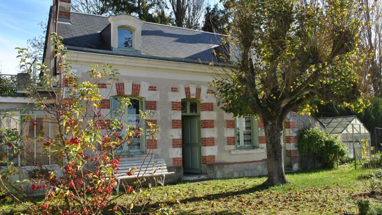 Photo of Buildings in Fondettes