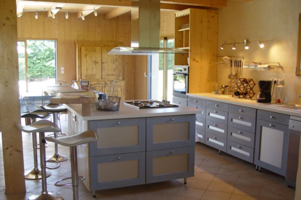 Photo of Kitchen in Le Mesnil-Ozenne