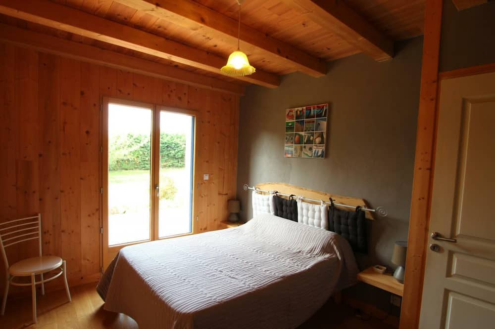 Photo of Bedroom in Le Mesnil-Ozenne