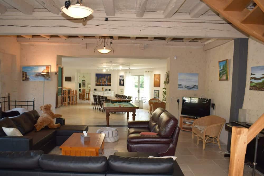 Photo of Livingroom in La Membrolle-sur-Choisille