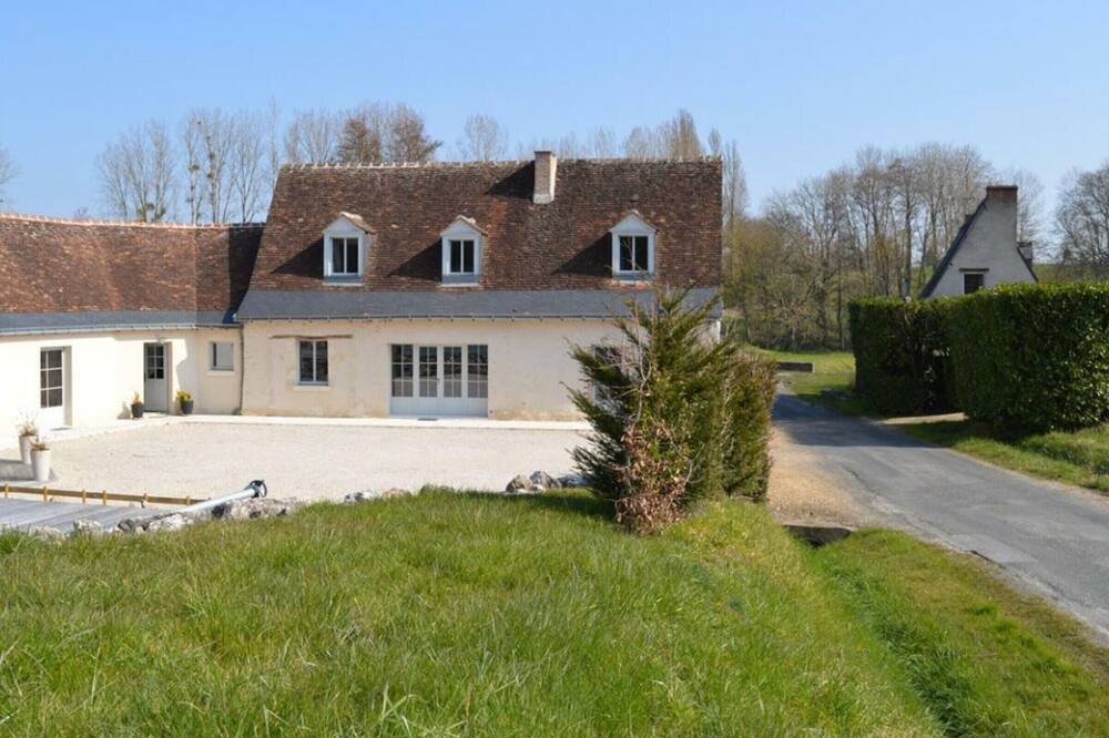 Photo of Outdoor in La Membrolle-sur-Choisille