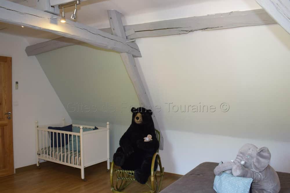 Photo of Bedroom in La Membrolle-sur-Choisille