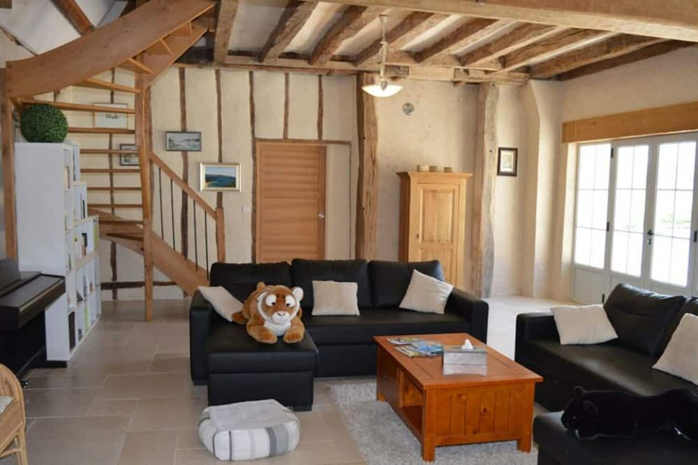 Photo of Livingroom in La Membrolle-sur-Choisille