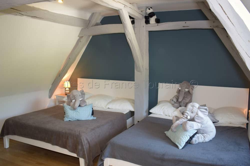 Photo of Bedroom in La Membrolle-sur-Choisille