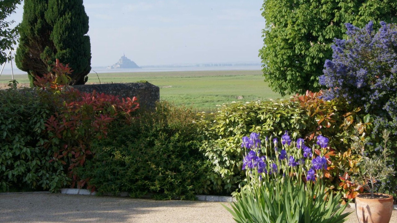 Photo of Outdoor in Genets