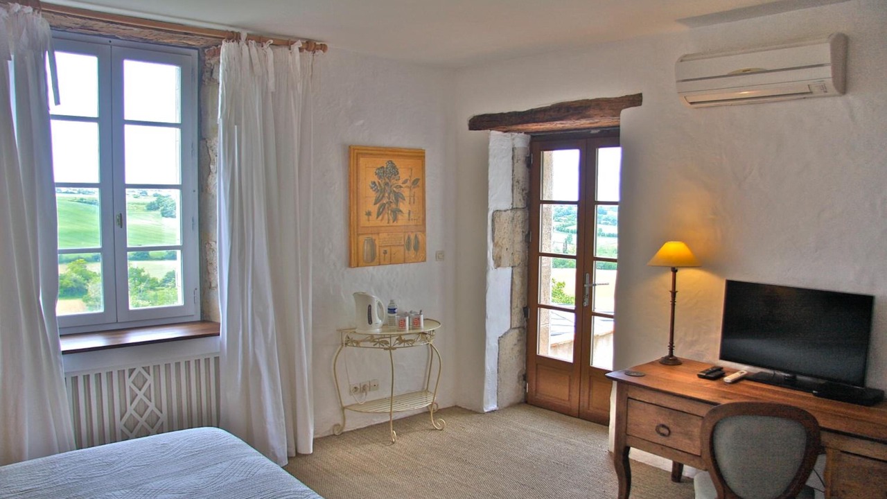 Photo of Bedroom in Cuq-Toulza