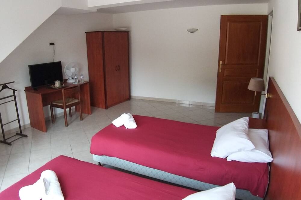 Photo of Bedroom in Laroque-d'Olmes