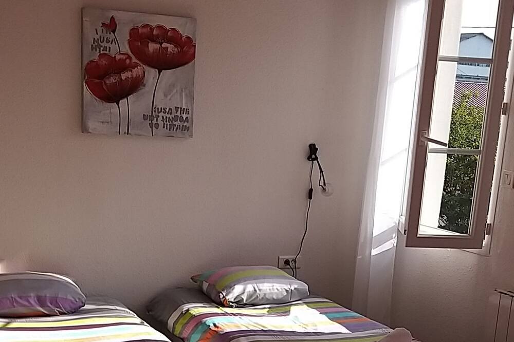 Photo of Bedroom in Laroque-d'Olmes