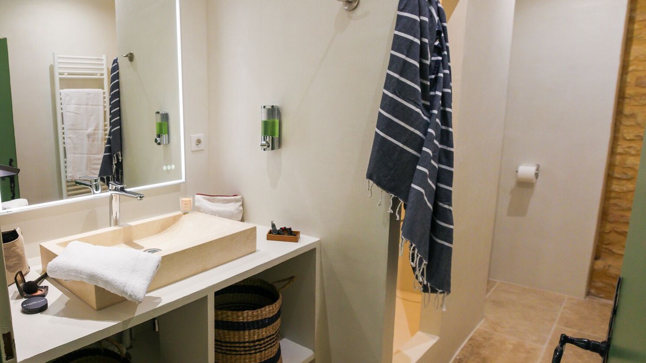 Photo of Bathroom in Marquay