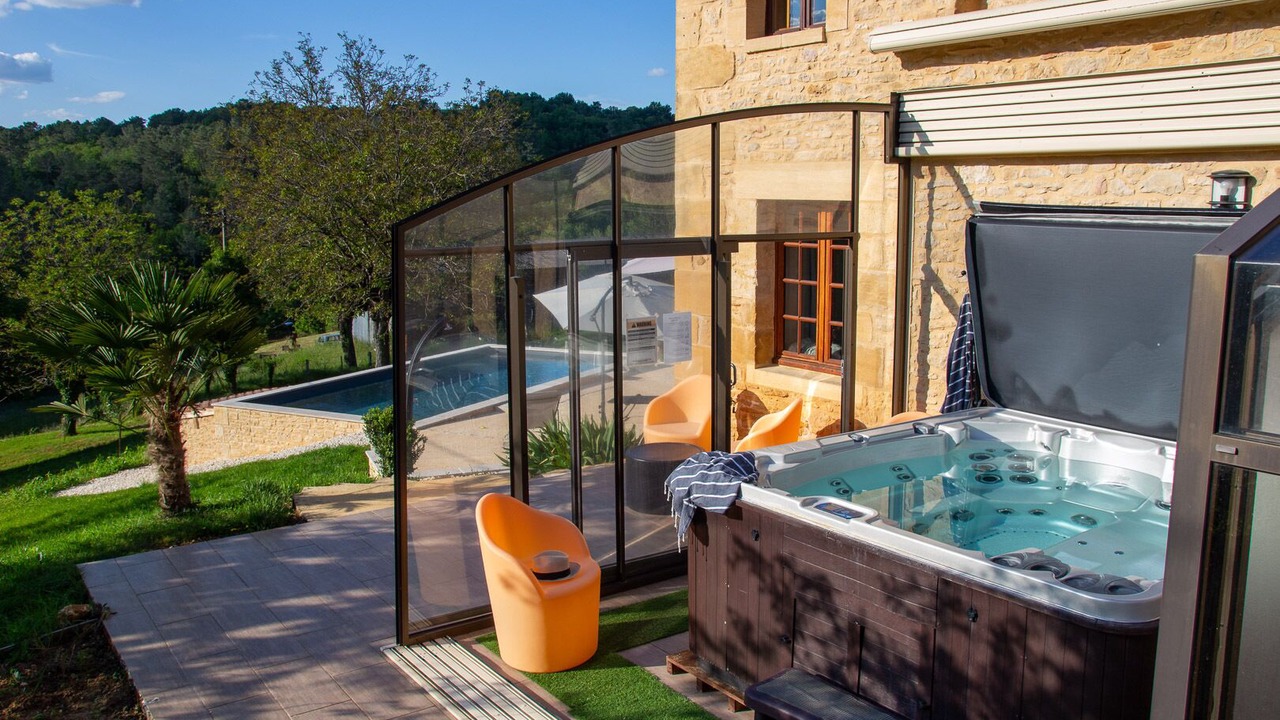 Photo of Others in Marquay