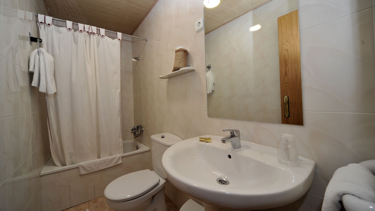 Photo of Bedroom in Esterri D'Aneu