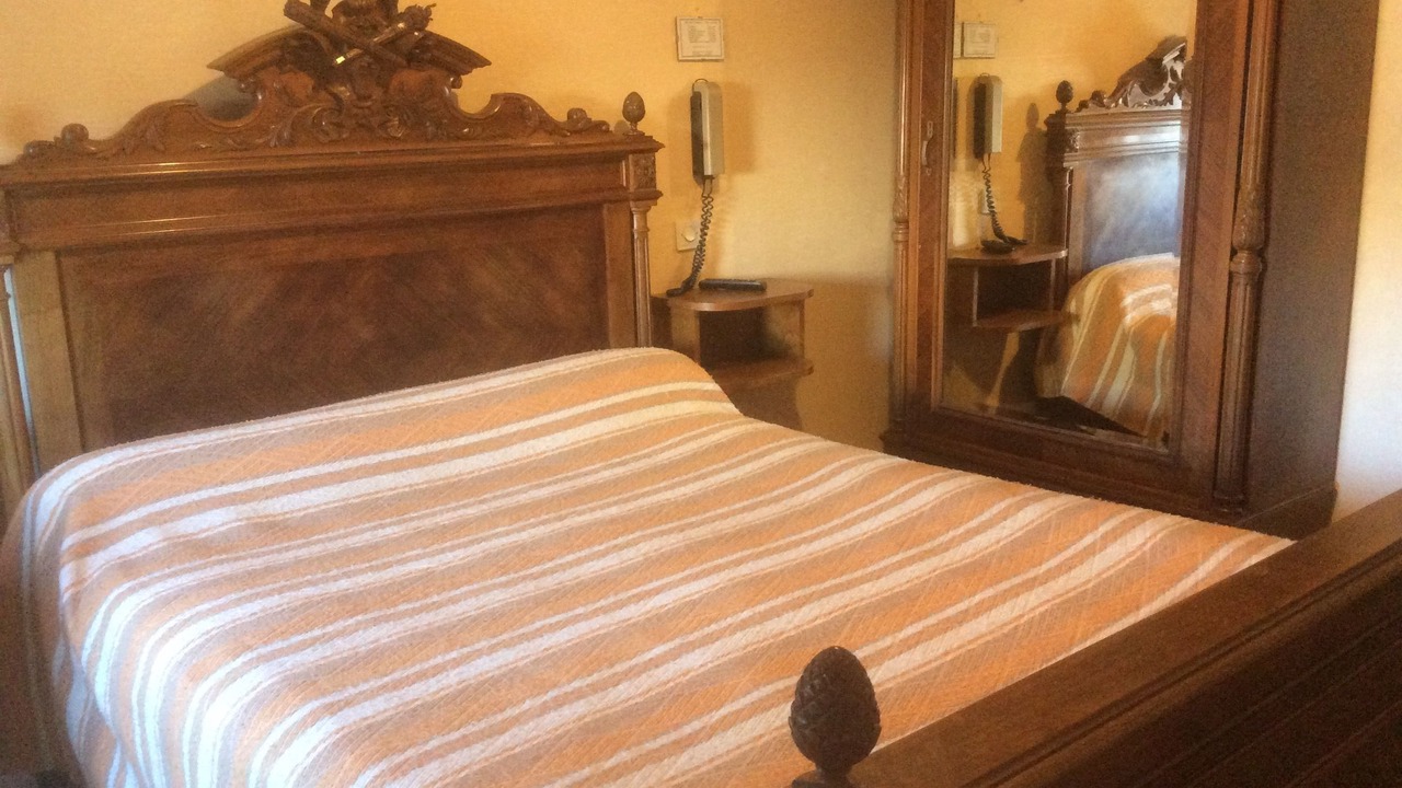 Photo of Bedroom in Pont-de-Vaux