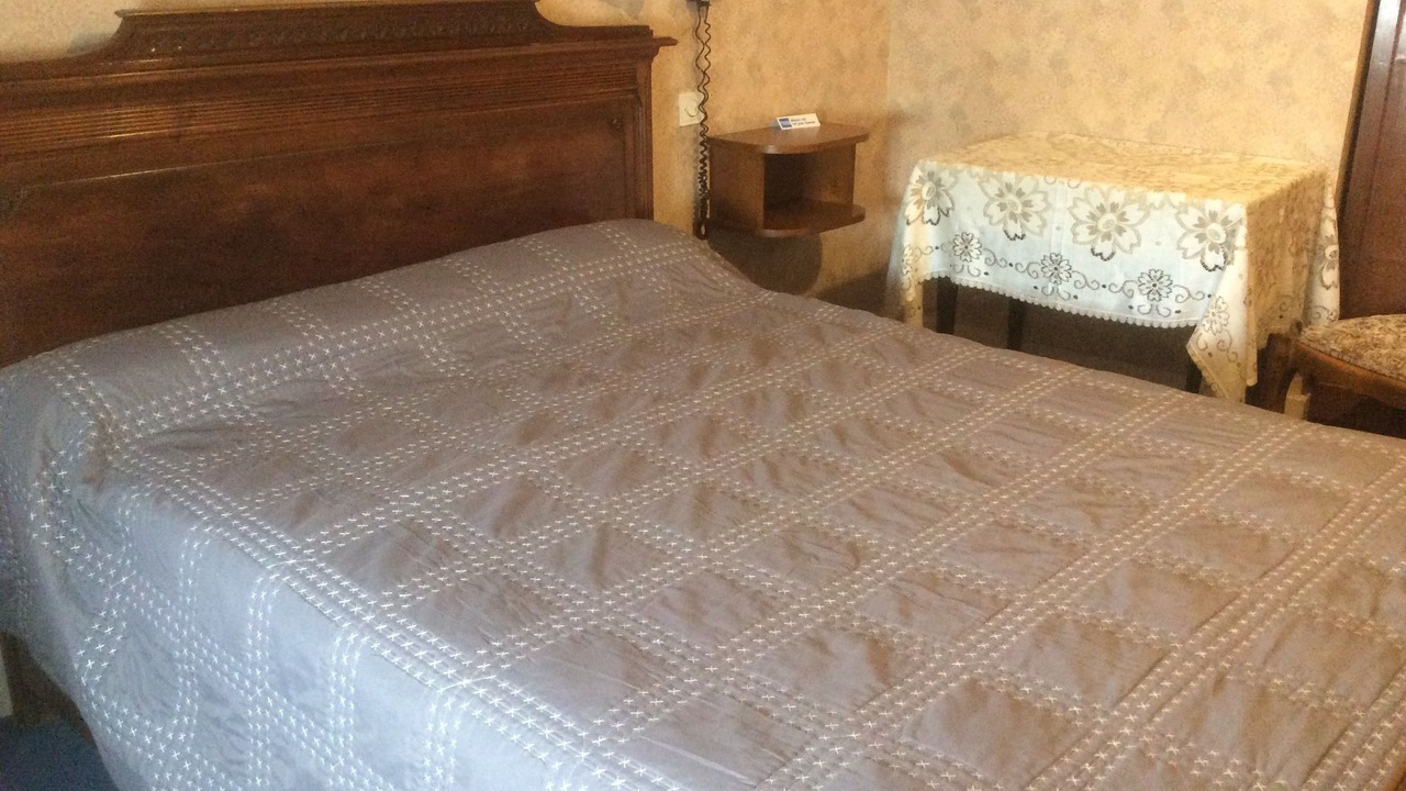 Photo of Bedroom in Pont-de-Vaux