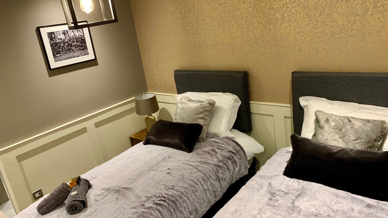 Photo of Others in Iver