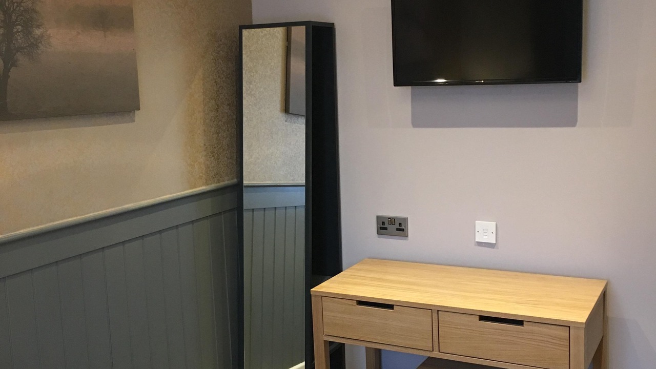 Photo of Others in Iver