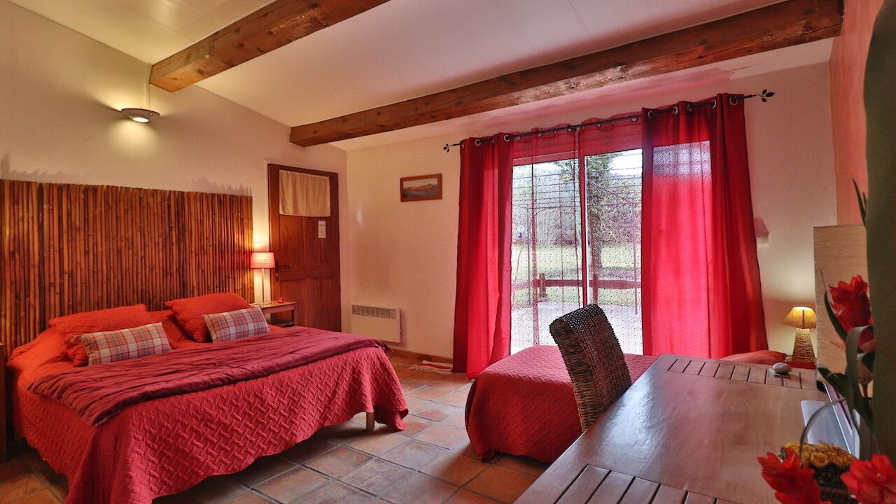 Photo of Bedroom in Gemenos