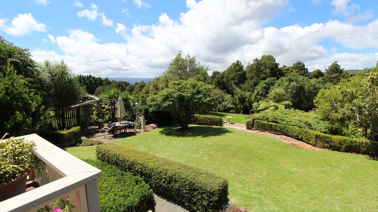 Photo of Others in Aranga