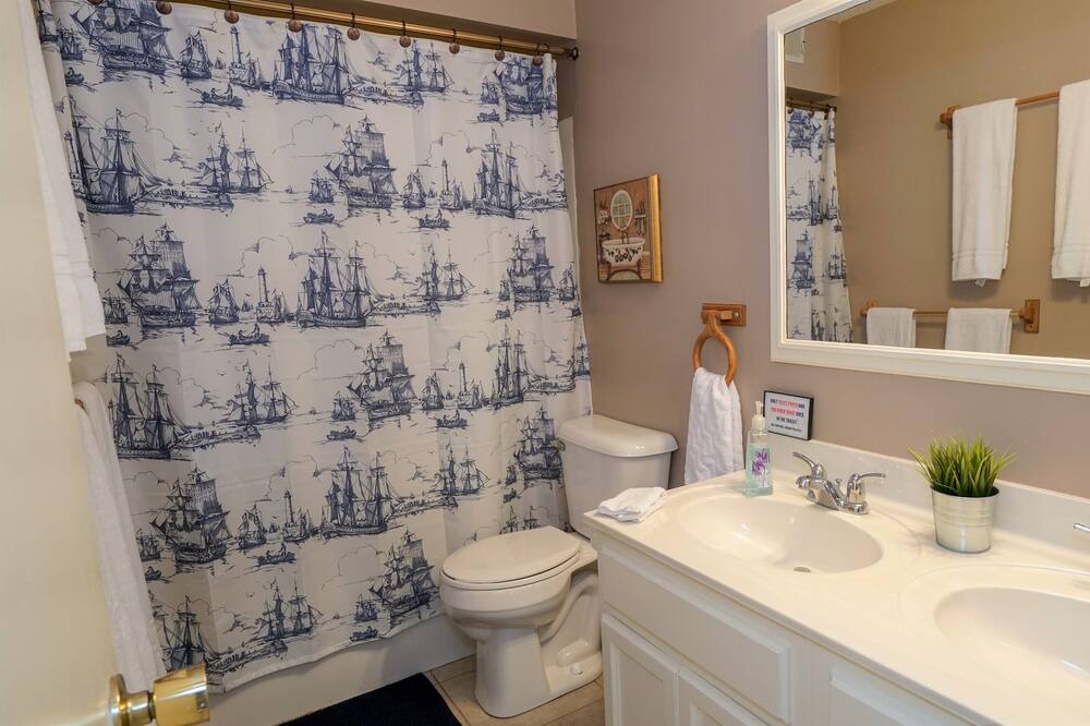Photo of Bathroom in Rocky Mount