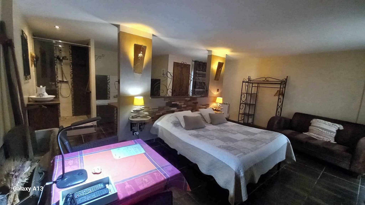 Photo of Others in Vicq