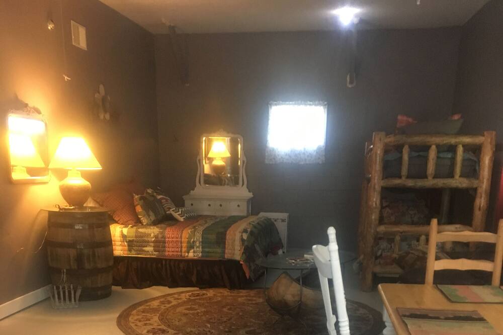 Photo of Bedroom in Luther