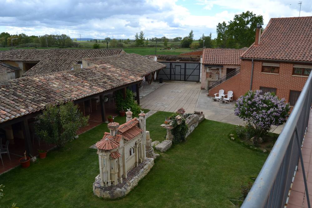 Photo of Outdoor in Poblacion de Campos