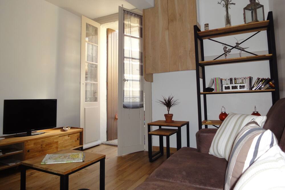 Photo of Livingroom in Mireval