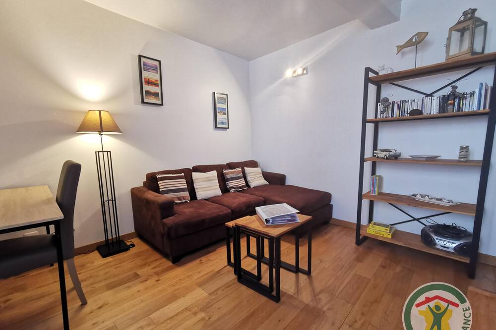 Photo of Livingroom in Mireval