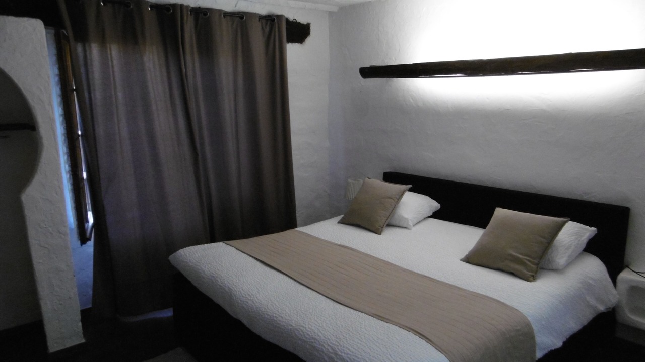 Photo of Bedroom in Les Avenieres