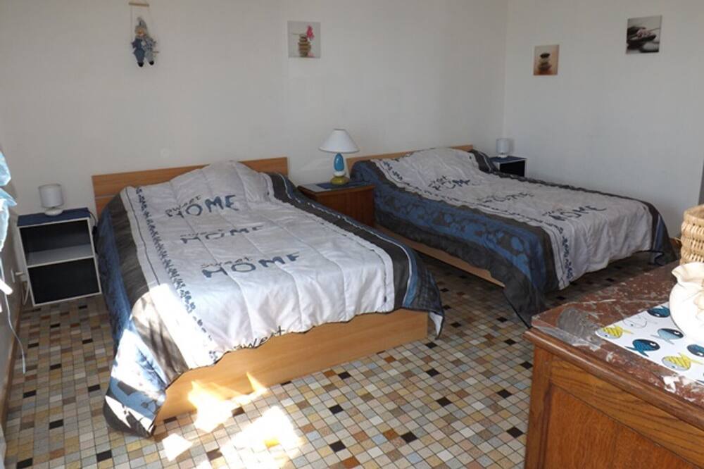 Photo of Bedroom in Saint-Gilles-Croix-de-Vie