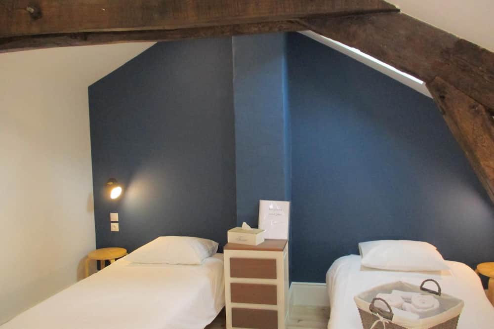 Photo of Bedroom in Camares