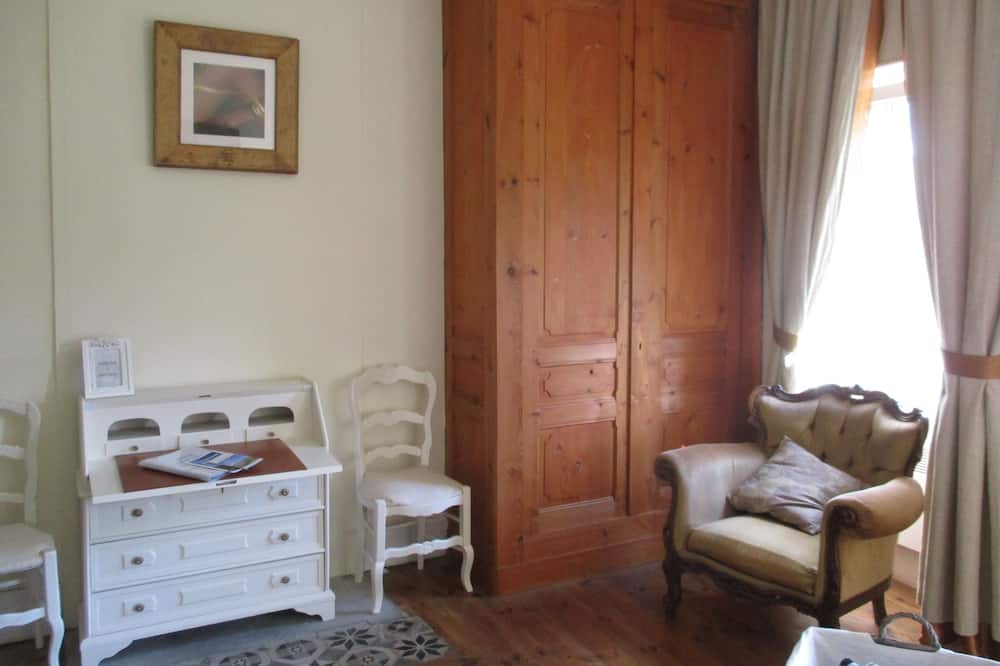 Photo of Bedroom in Camares