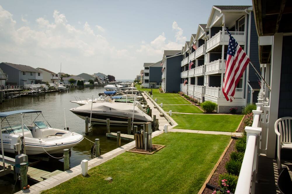 Photo of Others in Heron Harbour Isle