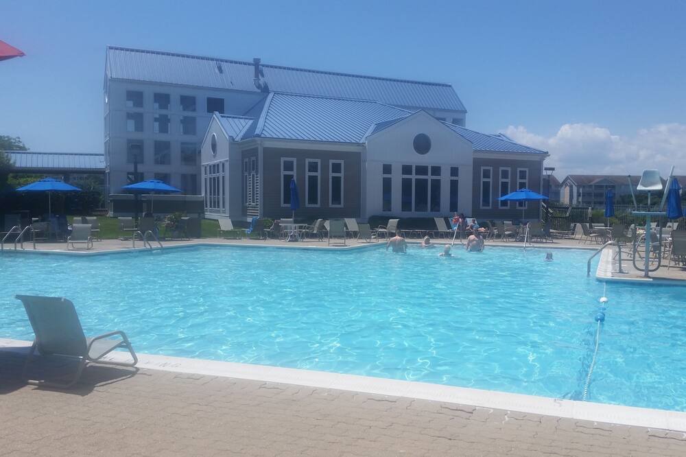 Photo of Outdoor in Heron Harbour Isle