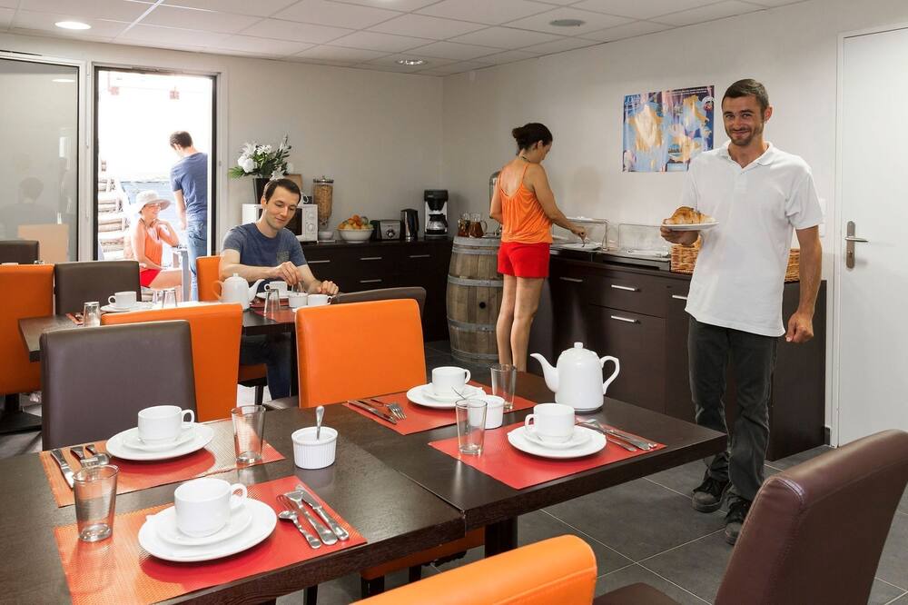 Photo of Others in Chinon