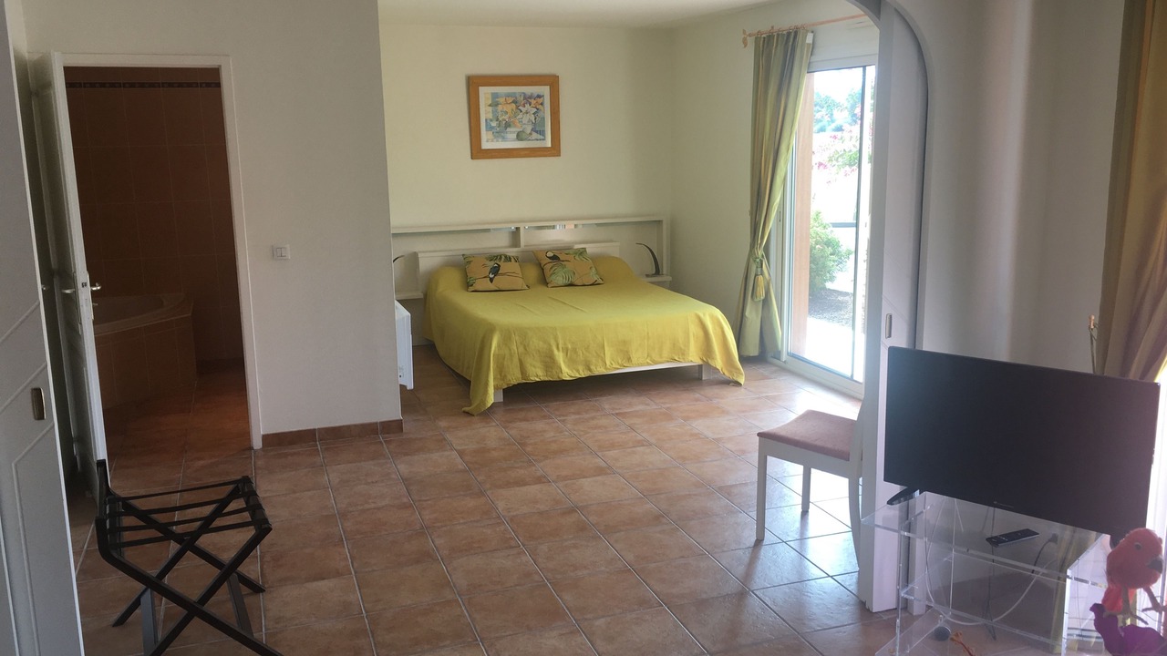 Photo of Others in Varetz