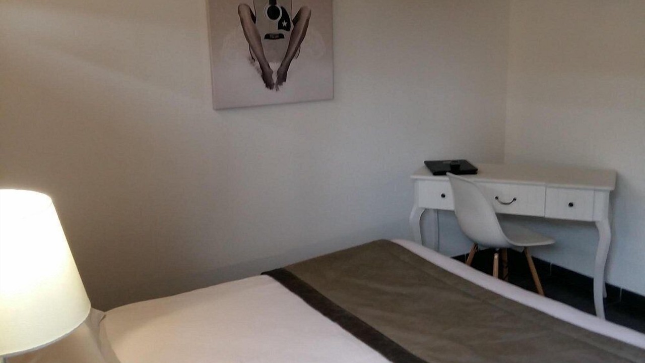 Photo of Bedroom in Saint-Vulbas