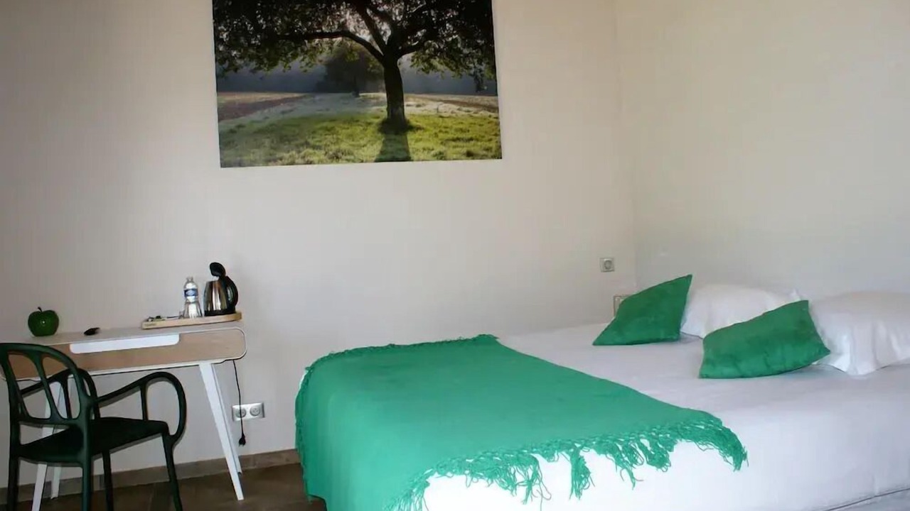 Photo of Bedroom in Saint-Vulbas