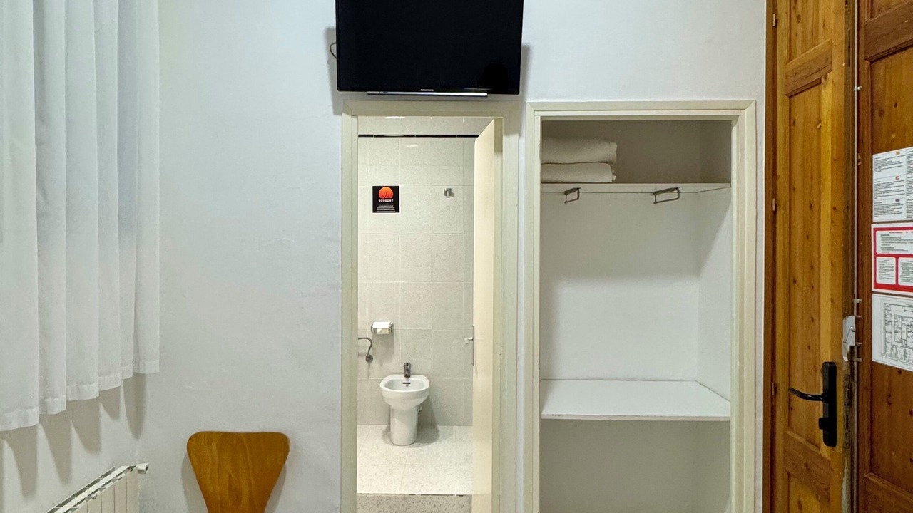 Photo of Bathroom in El Poble-sec