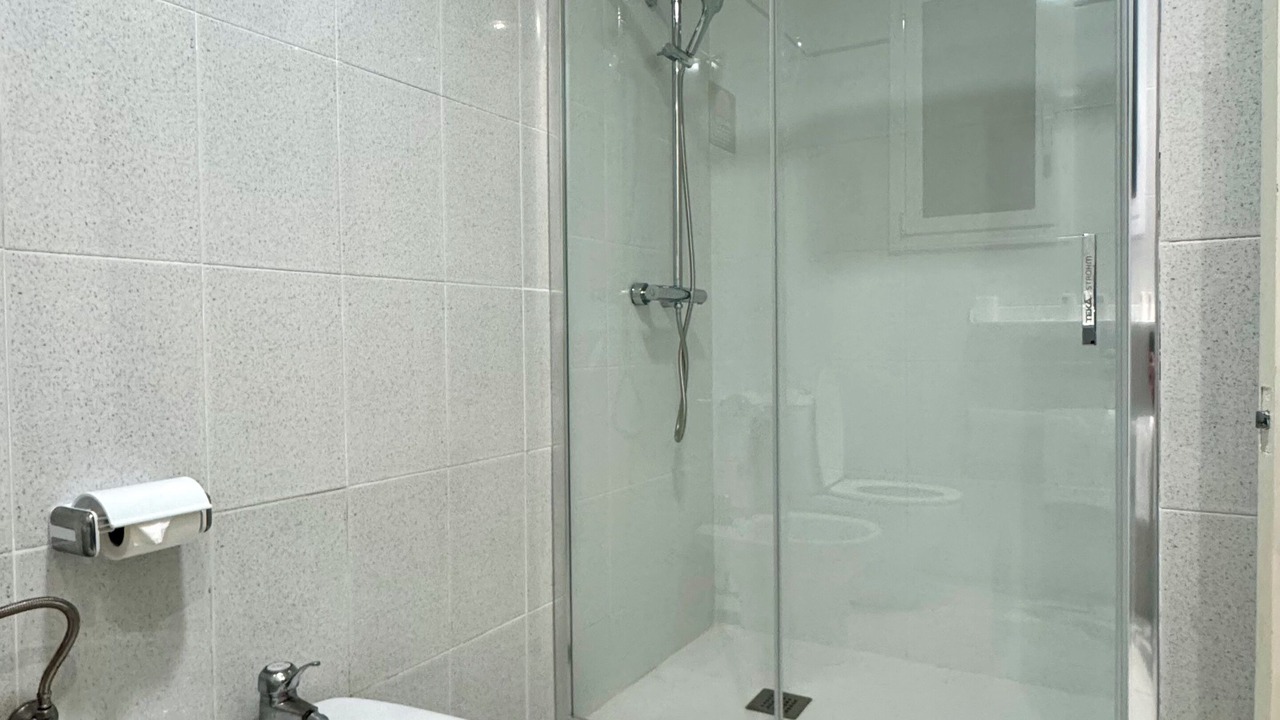 Photo of Bathroom in El Poble-sec