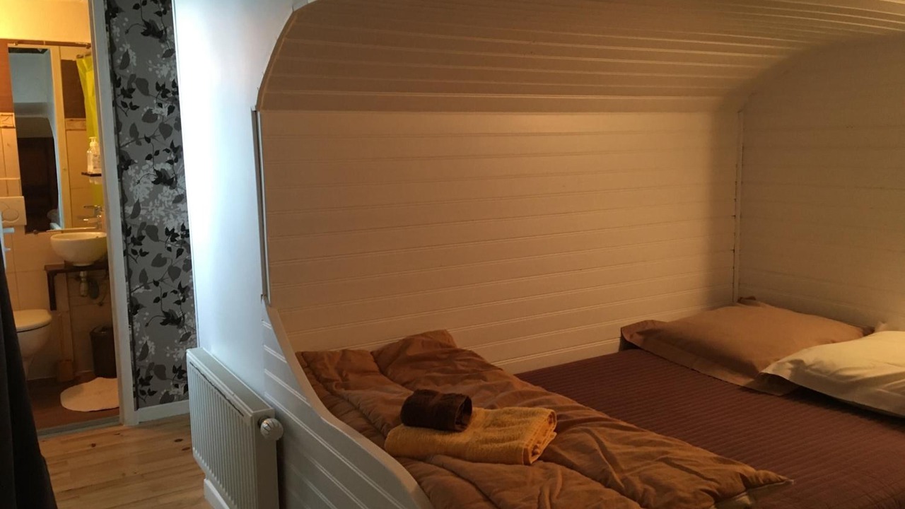 Photo of Others in Maringes