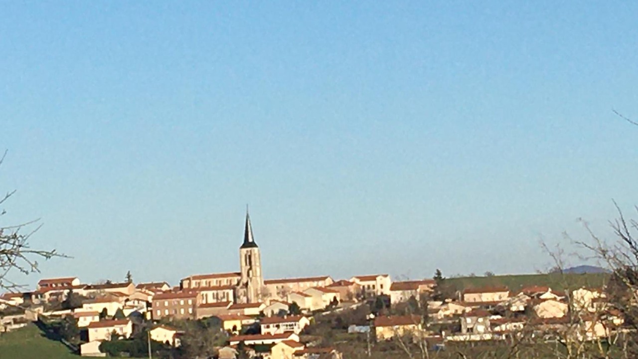 Photo of Others in Maringes