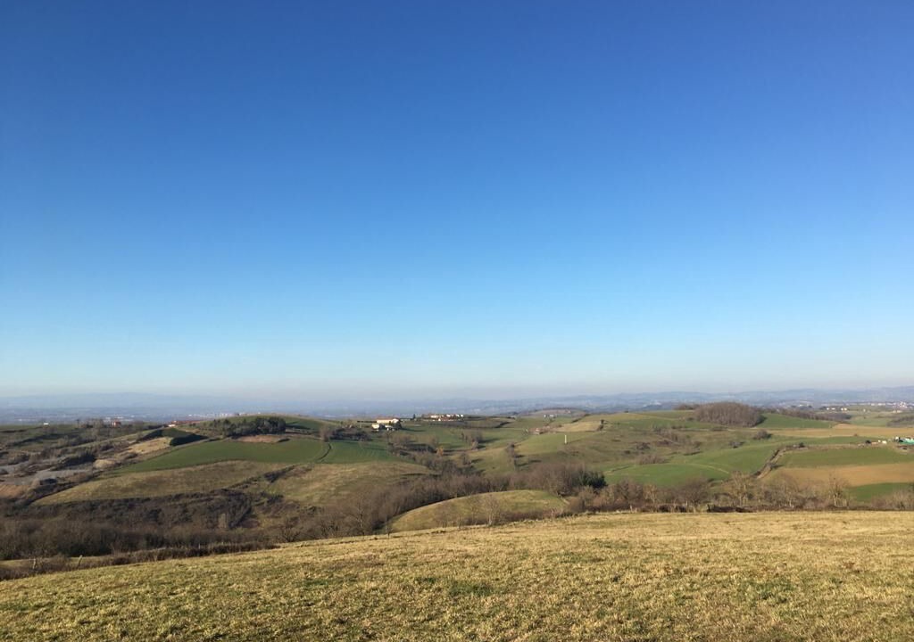 Photo of Outdoor in Maringes