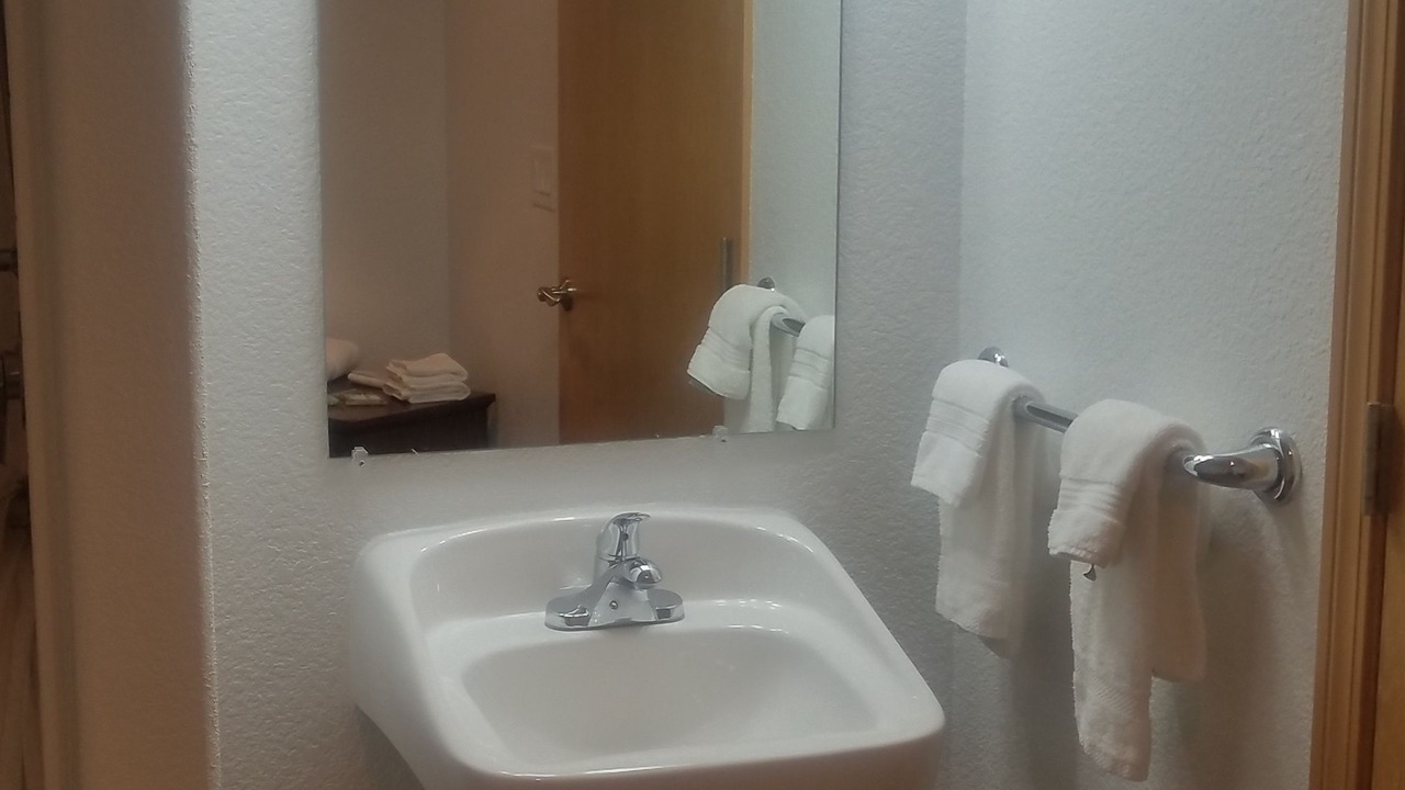 Photo of Bathroom in Glendo