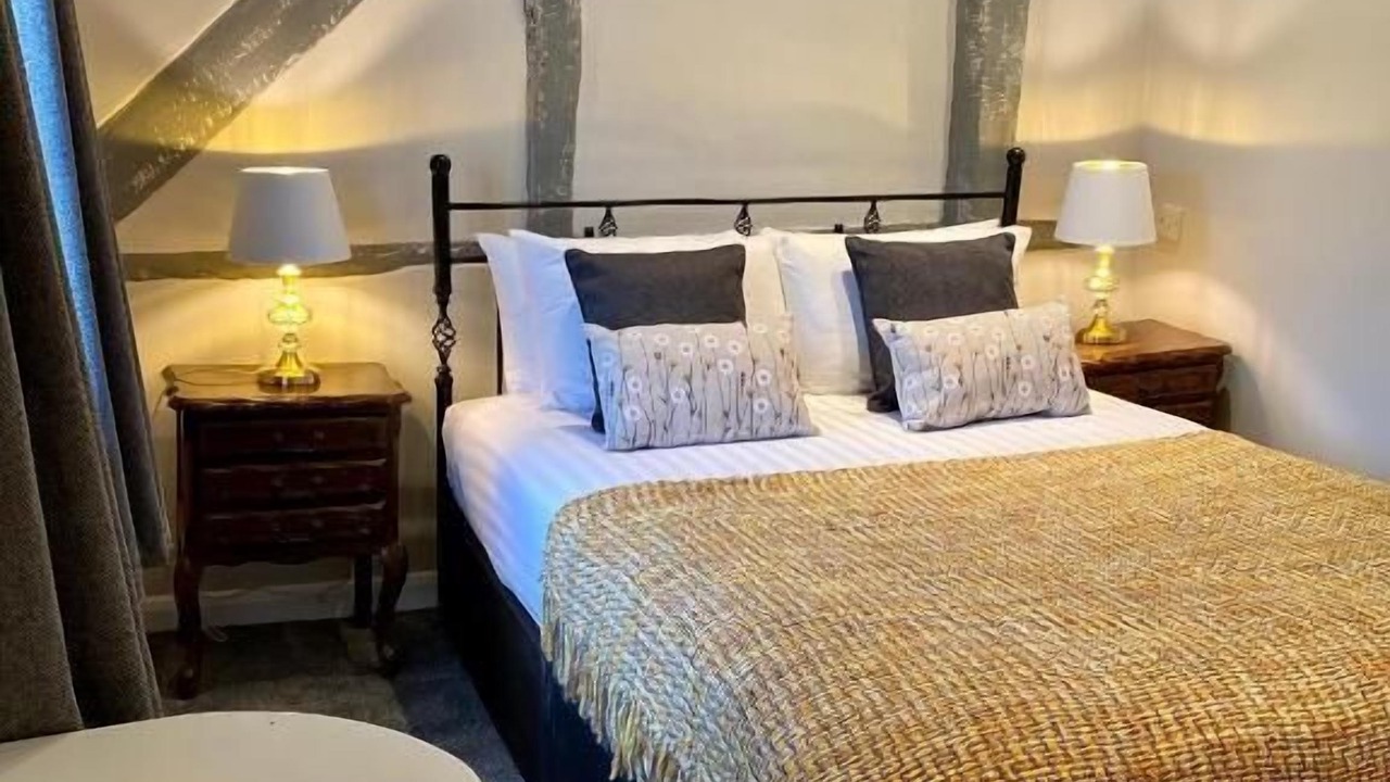 Photo of Bedroom in Dorchester-on-Thames