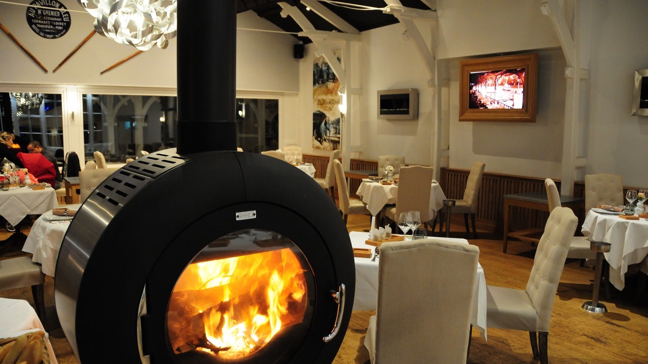 Photo of Others in Olivet