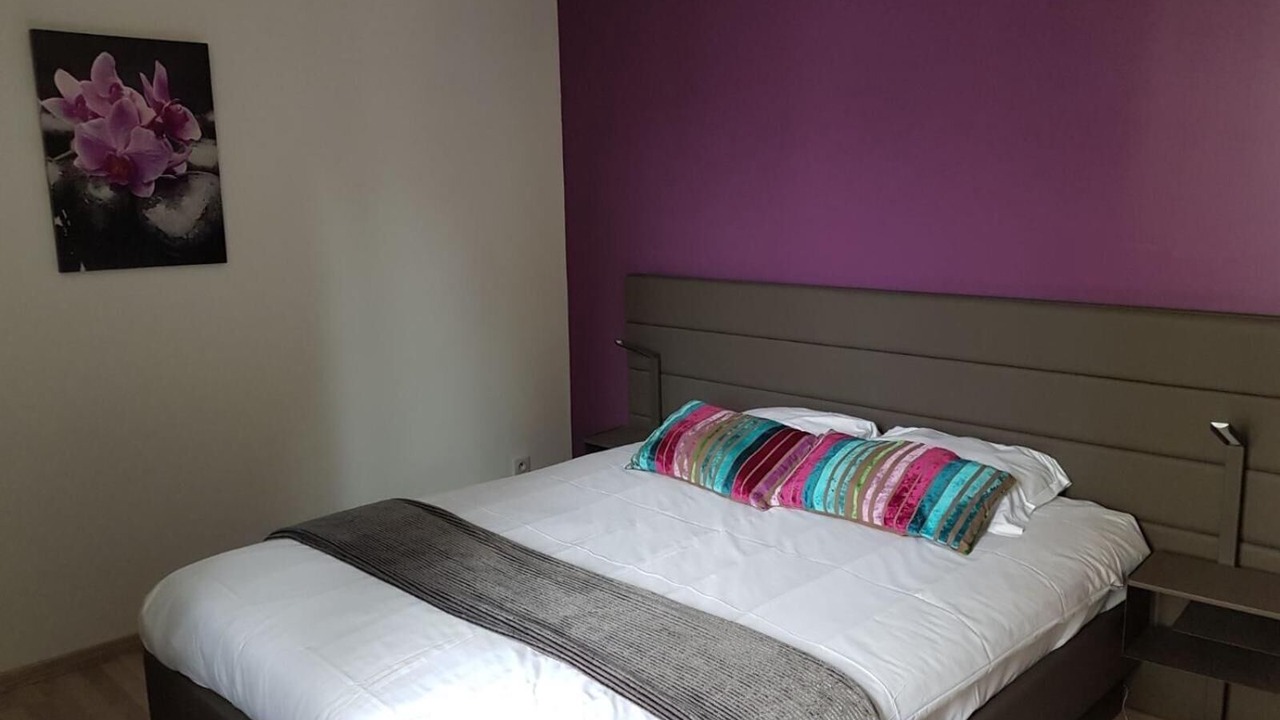 Photo of Bedroom in Olivet